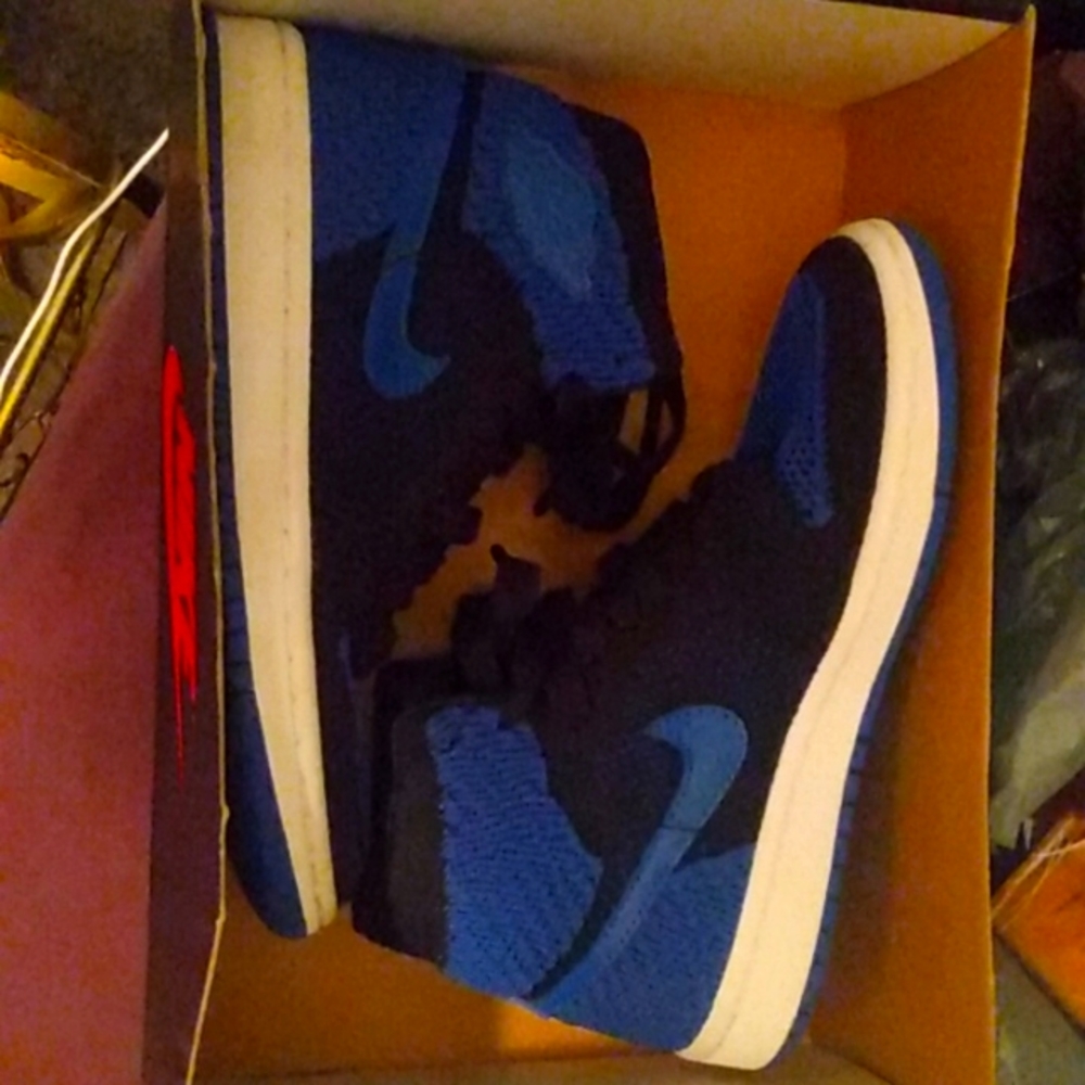Boys size 3 Jordans